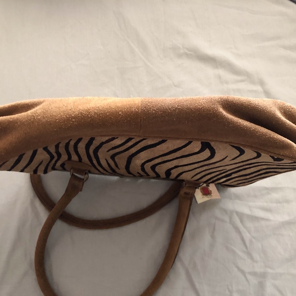 NWT- Bougainvillea handbag, brown & tan - Picture 5 of 5